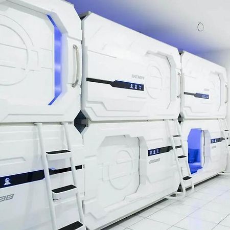 Reddoorz Hostel Near Taman Puring Τζακάρτα Εξωτερικό φωτογραφία