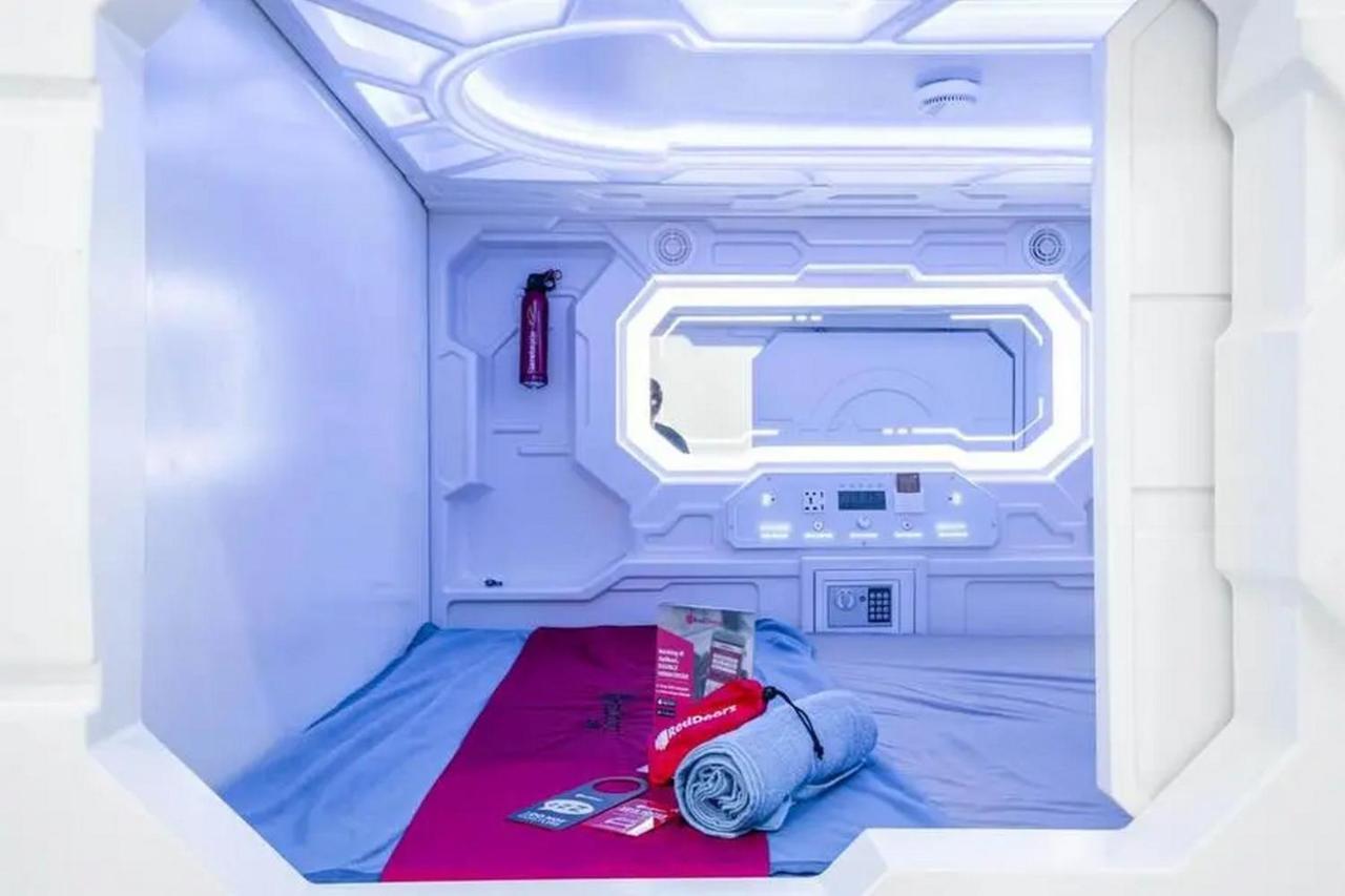 Reddoorz Hostel Near Taman Puring Τζακάρτα Εξωτερικό φωτογραφία